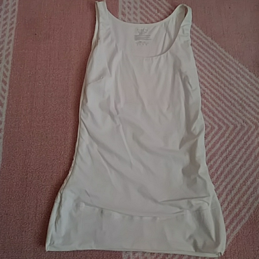 Spanx Assets red hot label